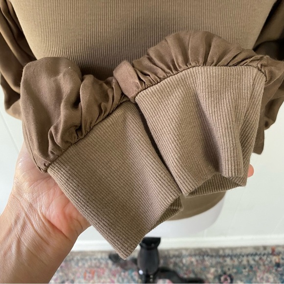 Sundry Mixed Media Top 3 US L Rib Knit Satin Puff Sleeve Brown Scoop Neck Crop - Picture 6 of 12